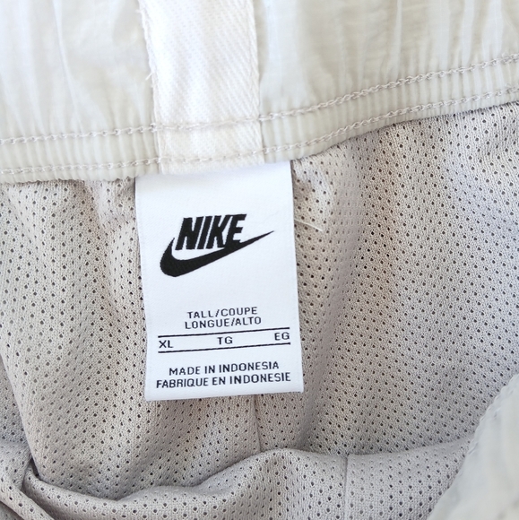 Nike Wind Track Pants Nylon Beige Gray XL - Picture 9 of 11